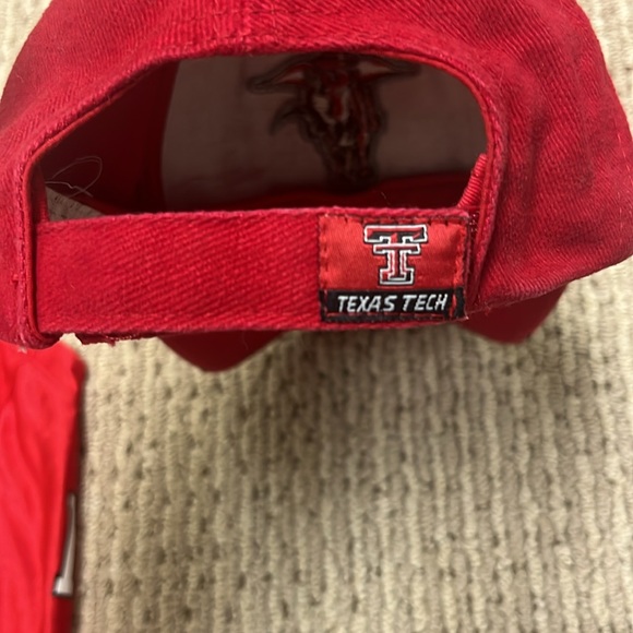 Texas Tech Under Armour #1 Jersey & Vintage  NCAA Embroidered Mascot Hat - Picture 11 of 12